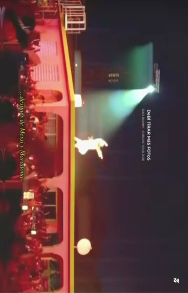 koncert kék fényben